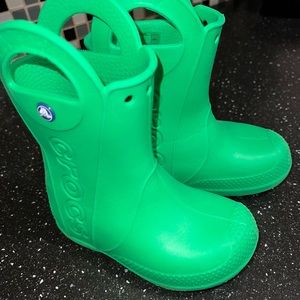 Toddler Rain Crocs Boots  size 9